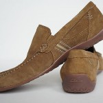 Brand New Clarks Plateau Tan Suede Size 7.5 Medium Driving Moccasins