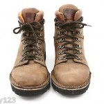TIMBERLAND LIGHTWEIGHT OILED BROWN LEATHER CASUAL BOOTS  SHOES MENS SIZE 9.5 M