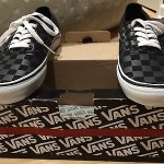 Vans (Black/Gray Checkerboard)