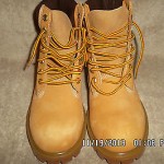 Men’s Size 9 Timberland Work Boots. Pre-owned, Excellent Condition!