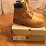 Timberland boots mens size 8 in box NICE!