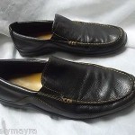 COLE HAAN BLACK LEATHER LOAFER W/BROWN STITCHING SIZE 10.5 M