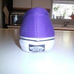 Mens or Womens purple vans Canvas authentic style, mens size 10 womens size 11.5