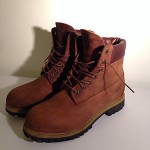 BRAND NEW Mens Timberland Brown 100% Leather Boots / Shoes Size 43 UK 9
