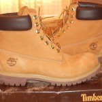 TAN WITH BROWN TRIM TIMBERLAND BOOTS SIZE 10.5–USED
