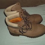 TIMBERLAND  TAN  SIZE 9.5M