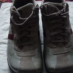 DIESEL MEN’S ‘WISH” GRAY  W/RED STRIP ATHELETIC SNEAKERS SIZE 9 1/2
