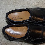 GENUINE MENS COLE HAAN–BLACK LEATHER NIKE AIR LOAFERS—SIZE 9 1/2M