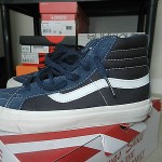 VANS WTAPS NAVY SK8 HI OG LX SIZE 9 US PRE OWNED BOX RECEIPT EXCELLENT COND