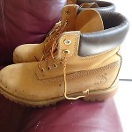 NEW MENS TIMBERLAND BOOTS SIZE 10 1/2 M  YELLOW LEATHER