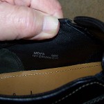 GENUINE MENS COLE HAAN–BLACK LEATHER NIKE AIR LOAFERS—SIZE 9 1/2M