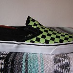 VANS Classic Slip-On Men’s Skate Shoes Glow Checks/Black Size 10 NIB!! NICE!!