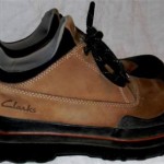 CLARKS MENS WATERPROOF MUCKERS SHOES SIZE 10 M TAN SUEDE W/ RUBBER TOE $175