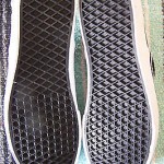 VANS Classic Slip-On Men’s Skate Shoes Glow Checks/Black Size 10 NIB!! NICE!!