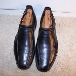 GENUINE MENS COLE HAAN–BLACK LEATHER NIKE AIR LOAFERS—SIZE 9 1/2M