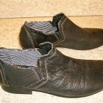 NICE SLIGHTLY USED PAIR MENS DIESEL CASUAL BLACK LEATHER SLIP ON SHOES SIZE 11