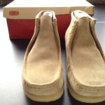 Brand New Clarks Wallabees in Original Sand Suede / Cream – Size 11