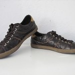 HUGO BOSS men’s all leather lace up classic sneakers brown/gold size EU43  US 10