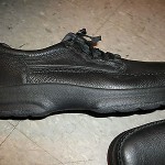 Clarks ~ Mens Shoes ~ All Black ~ Lace up ~ Only worn 2x indoors ~ Size 15