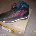TIMBERLAND MEN’S BLACK / RED / WHITE EURO HIKER BOOT SIZE 8 M BRAND NEW WITH BOX