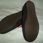 NIB Vans Authentic Skate Shoe Black rasta Size:Mens 5 / Womens 6.5
