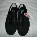 NIB Vans Authentic Skate Shoe Black rasta Size:Mens 5 / Womens 6.5