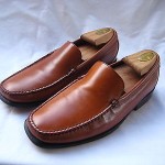 COLE HAAN BROWN LEATHER SLIP ON  LOAFERS SIZE 9 MEDIUM