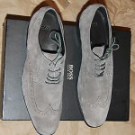 Brand New w Box Hugo Boss Suede Gray Wingtip Shoes for Men, Size US 10