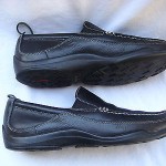 COLE HAAN BLACK LEATHER SLIP ON  LOAFERS  MENS SIZE 9.5 MEDIUM