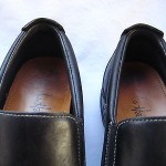 COLE HAAN BLACK LEATHER SLIP ON  LOAFERS  MENS SIZE 9.5 MEDIUM