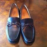 “VINTAGE” CLASSY BLACK/BROWN COLE HAAN COLLECTION STRING TIED MOCS SZ9.5(M) WOW!