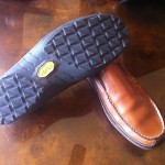 “VINTAGE” SUPER SHARP AND COMFY TWO~TONE “COLE HAAN DRIVING MOCS” SZ10(M)VIBRAIM