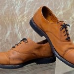 COLE HAAN 12 Suede