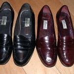 COLE HAAN-“2 PAIRS”- BRAGANO LOAFERS BLACK & BURGANDY MEN 9-9.5 MEDIUM ITALY