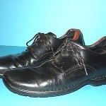 COLE HAAN MEN’S LEATHER OXFORD SHOES , BLACK SIZE 12 M .