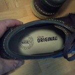 Men’s Dark Brown Leather Clarks Originals “Wallabee”  Beeswax Shoes size 9.5M