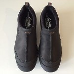 CLARKS MUCKERS ARCHEO EASE SLIP ON WATERPROOF SHOES – BLACK SIZE 9 M – MENS NEW