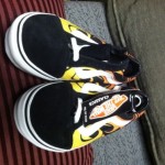 NEW VANS OLD SKOOL SHOES CLASSICS FLAME II SZ 11.0 MENS