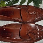 MENS COLE HAAN BROWN LEATHER TASSEL LOAFERS WORK SHOES 10.5 RT HEEL REPAIRED