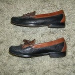 Men’s 10 D COLE HAAN Country Black & Brown Leather Kilt Tassel Loafers Shoes
