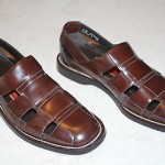 Men’s COLE HAAN Burgundy Slip-On Leather Fishermen Casual Sandals Size 9 M