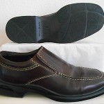 COLE HAAN  CASUAL LOAFER    SIZE  10 M