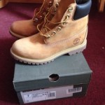 6In Prem Wheat Timberland Boots women’s Size 7