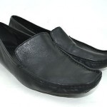 COMFORTABLE COLE HAAN BLACK GENUINE LEATHER FLAT SHOES SIZE 8 M