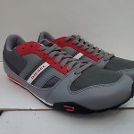Diesel Gunner Gunmetal/Frost Gray Shoes Men’s Size 10.5