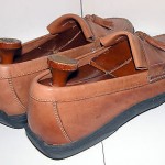COLE HAAN BROWN LEATHER SLIP-ON LOAFERS – 8M
