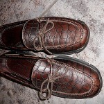 COLE HAAN Mens 13 M Brown LEATHER LOAFERS Moc Croc/Alligator Embossed EUC