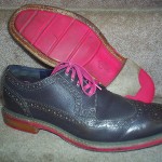 Cole Haan C11078 Cooper Square Charcoal brogue wingtip oxfords pink laces sz 9.5