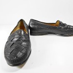 Cole Haan Black Woven Leather Moccasins Loafers Mens 9 M Leather Soles GUC