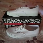Vans Authentic True White Shoes sz8